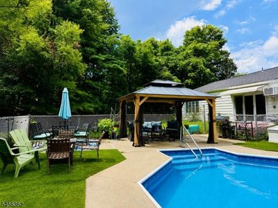 84 Lake Wallkill Rd