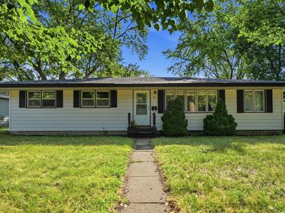 202 34th Ave N