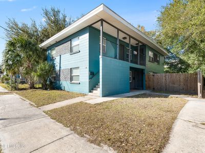 231 E 16TH Street