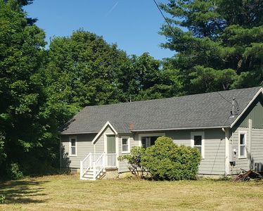 4 Russell Stage Rd