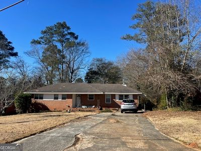 2418 Tredway Dr
