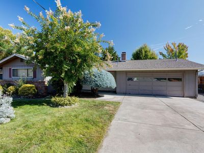 Property at 203 S Rose St, Phoenix, OR