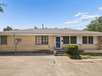 3040 June Dr