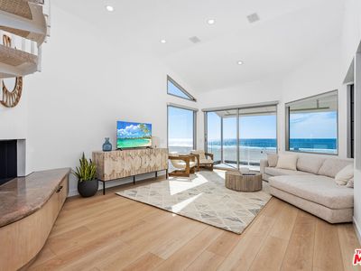 4 E Jib St #13