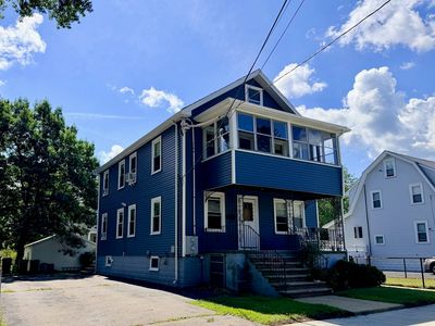 75 Bowen Ave