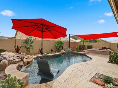 6123 W FALLEN LEAF Lane