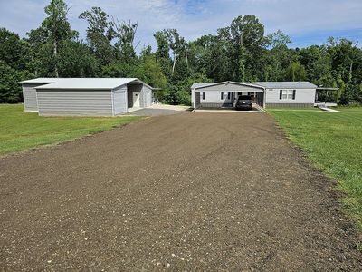 68 Tom Sawyer Ln