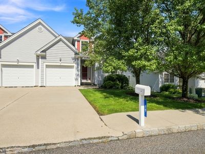 Property at 19 Fairchild Ln, Sussex, NJ