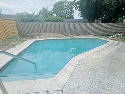 8310 NW 48th St