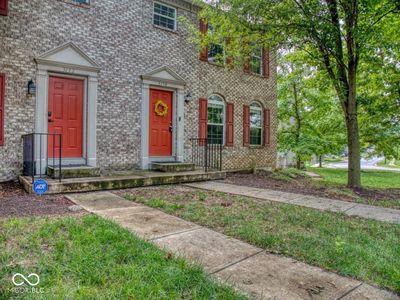 3190 River Villa Way