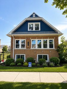 2924 N 75th Ct