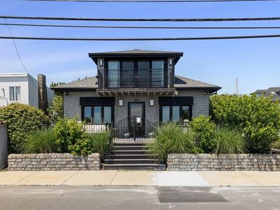 325 Rice Ave