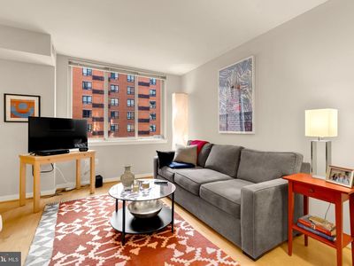 1000 New Jersey Ave SE APT 525