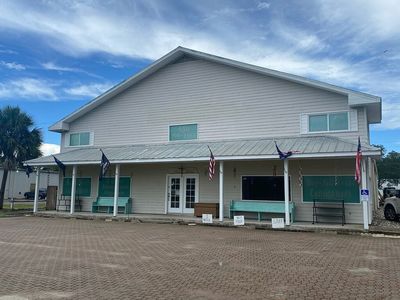 203 Highway 98 W