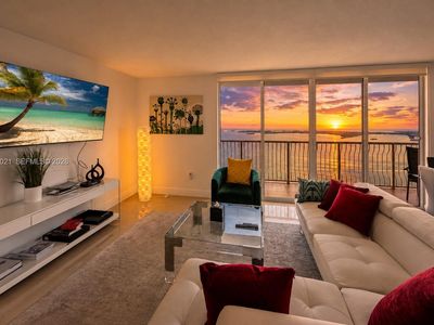 1200 Brickell Bay Dr APT 3701