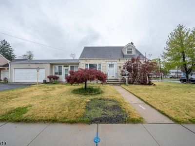 2620 Hamilton Ter