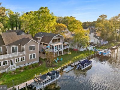 22 Watergreen Ln
