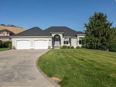 2760 Lapierre Canyon Dr