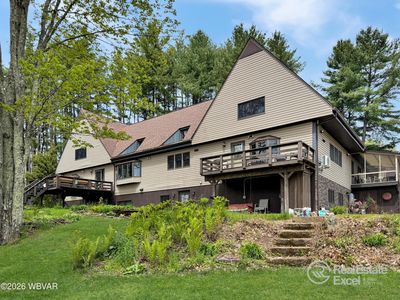 692 Lake Rd