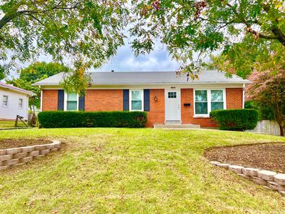 1109 Meridian Dr