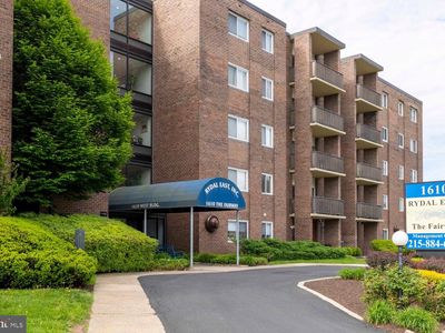 1610 The Fairway #510W