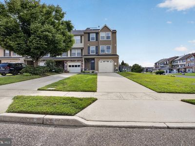 22 Canterbury Ct