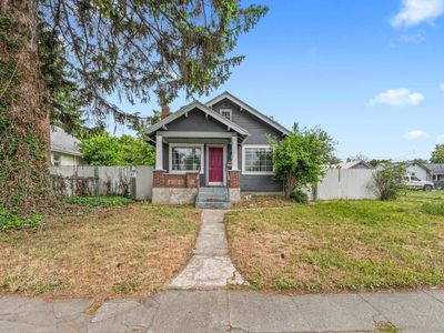 1923 E Courtland Ave