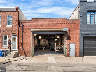 519-21 Emily St