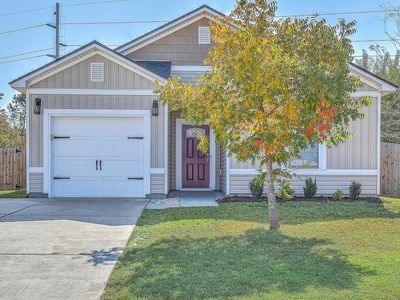 120 Deerpath Trl