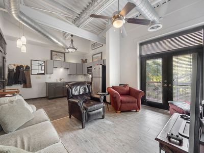 313 E Lafayette St APT 304