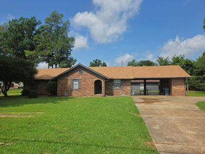 8753 Highway 1 N