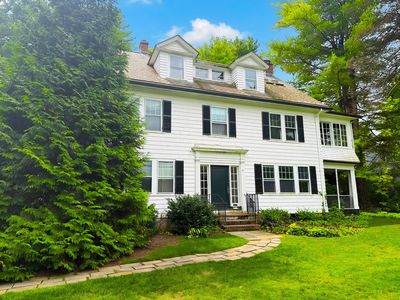57 Benvenue St