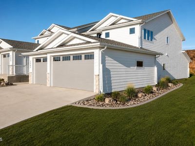 2002 Prairie Hawk Dr