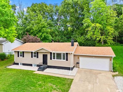 1208 Timber Ln