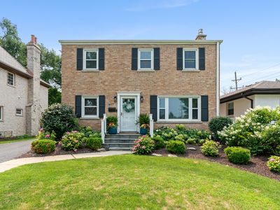 447 Ridge Ave