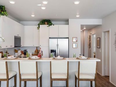 91-4099 Hikuono St #808
