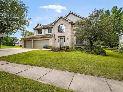 5323 Regents Park Rd