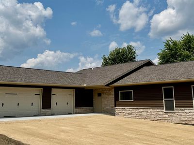 1410 County Road J