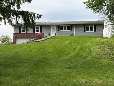 Property at 107 W Hillcrest Rd, Eighty Four, PA