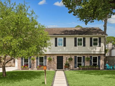 306 Greenpark Dr