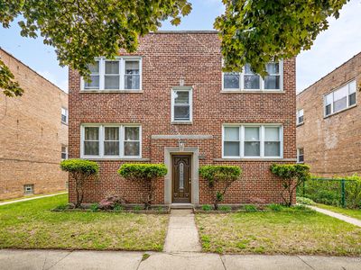 2739 W Summerdale Ave APT 2W