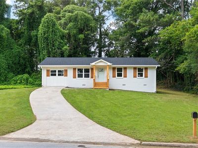 353 Roxbury Dr