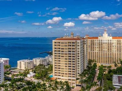 35 Watergate Dr STE 503