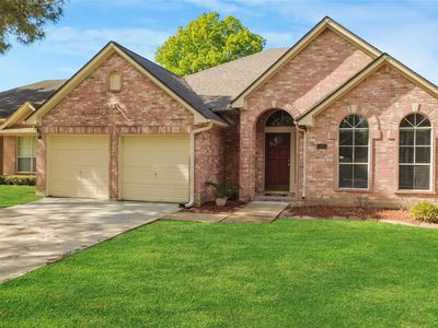 1415 Amber Knoll Ct