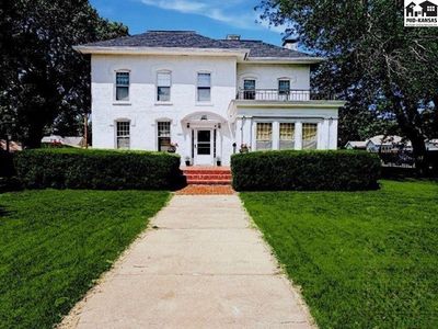 Property at 603 S Douglas Ave, Lyons, KS