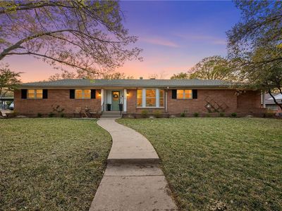2230 Wendy Ln