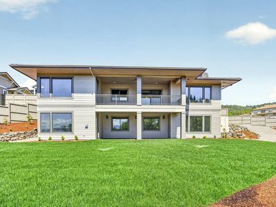 5611 Autumn Park Dr