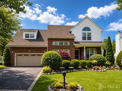 6 Thrush Ct