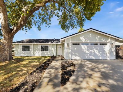 8141 Dart Way
