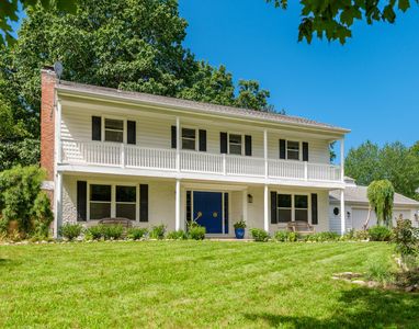 2222 Aberdeen Dr